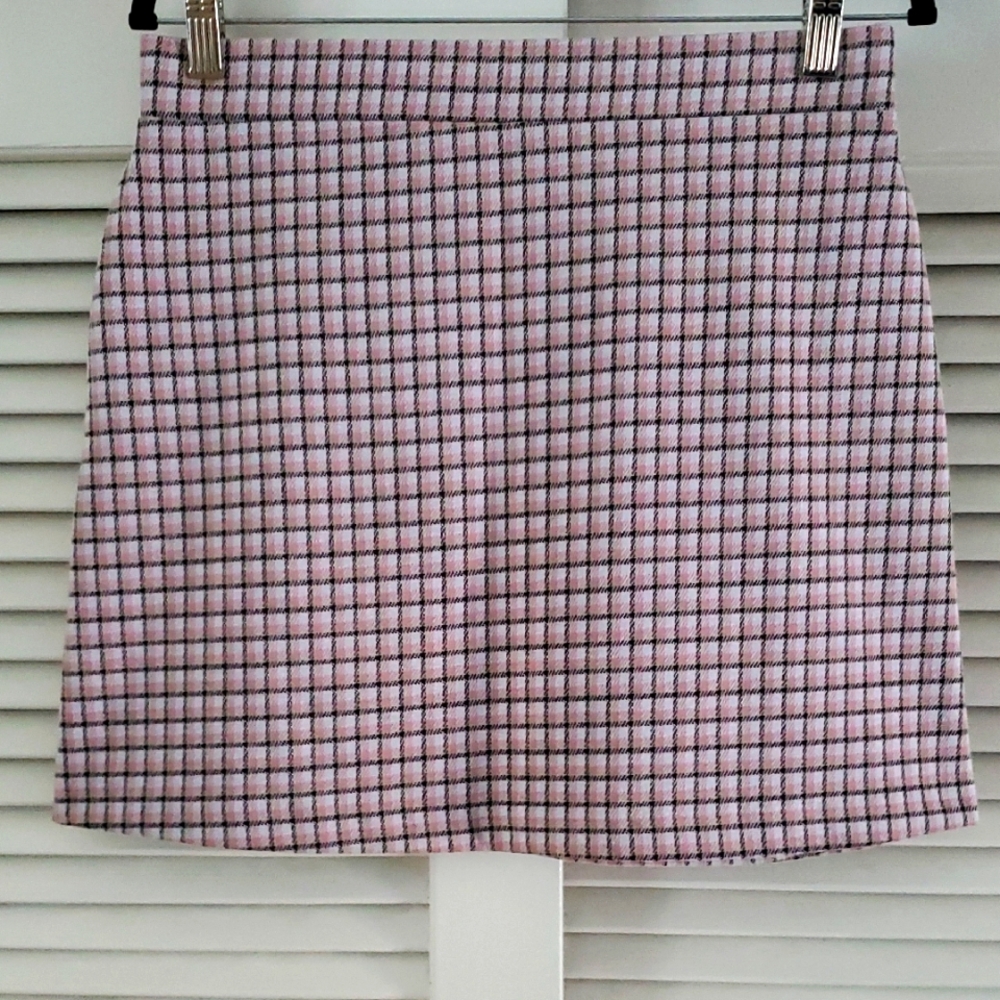 Crosby Park Avenue Pink And Black Mini Skirt Size M